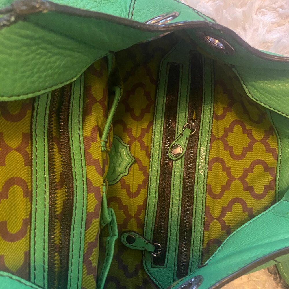 OrYANY Leather Slouchy Emerald Green Shoulder Bag - Picture 7 of 8